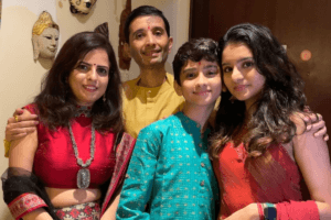 Darayus Bhesania and family