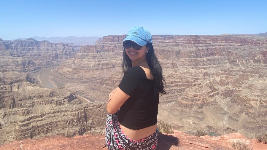 Clarissa visiting the Grand Canyon National Park in Arizona, USA